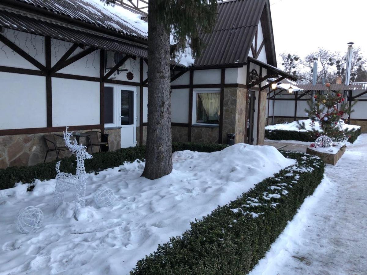 Хуторок Hotel Smila Eksteriør billede