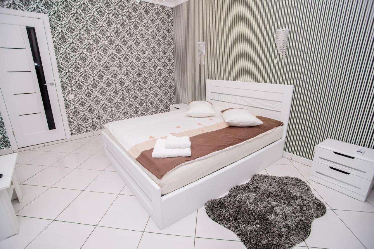 Хуторок Hotel Smila Eksteriør billede